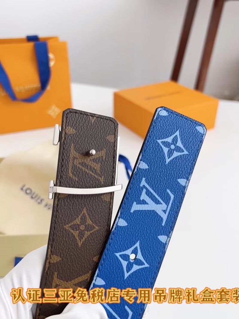 LOUIS VUITTON Belts